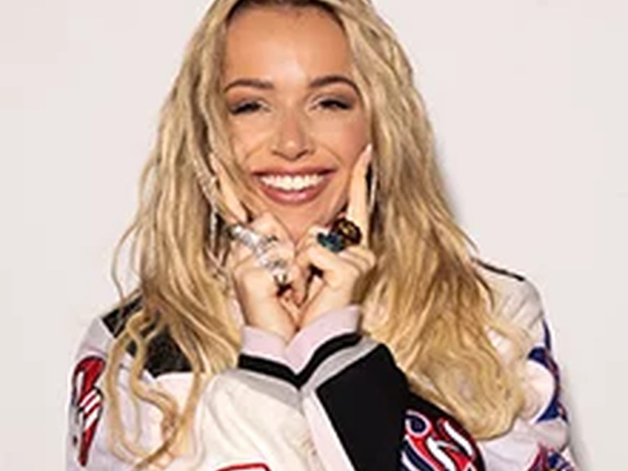 Emma Heesters